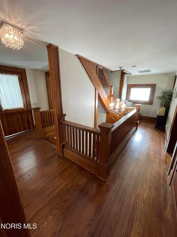 606 River Road, Maumee, OH 43537