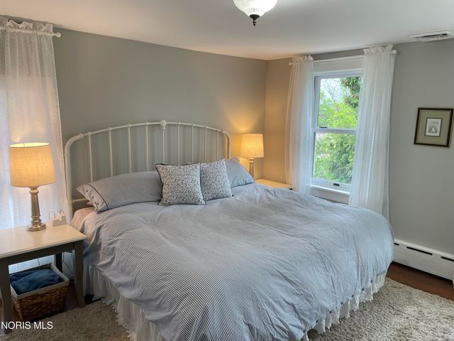 606 River Road, Maumee, OH 43537