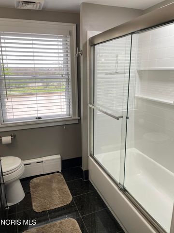 606 River Road, Maumee, OH 43537