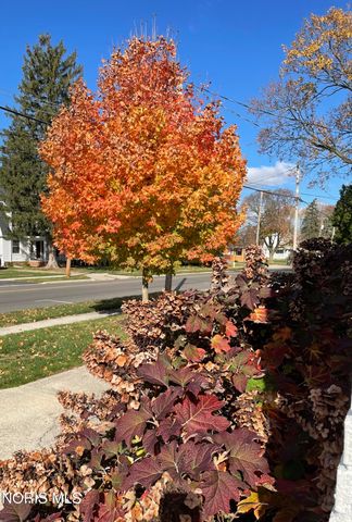 606 River Road, Maumee, OH 43537