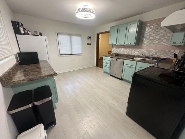 207 8th Street, Brodhead, WI 53520