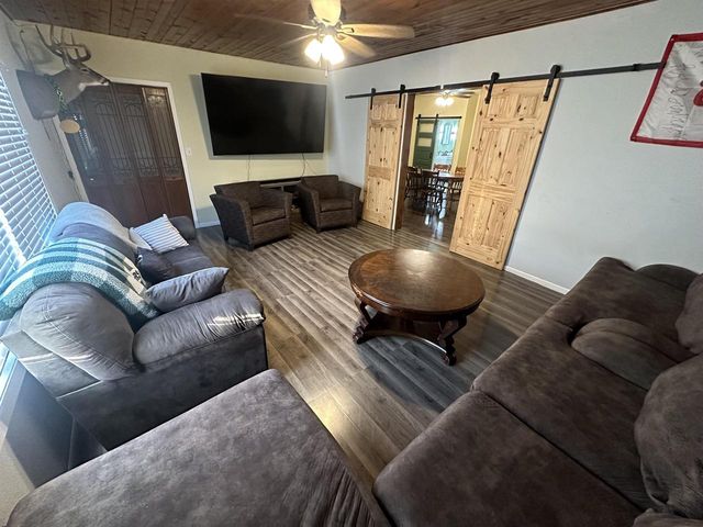 207 8th Street, Brodhead, WI 53520