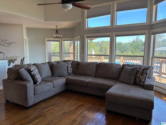 705 WATSON ROAD, Cropwell, AL 35054