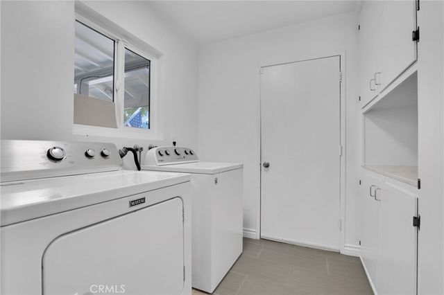 22388 Algunas Road, Woodland Hills, CA 91364