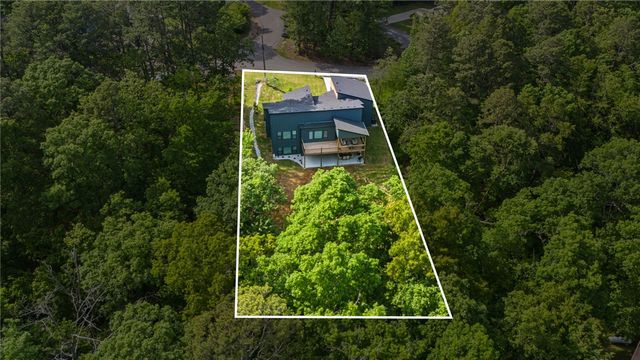 2 Helmsley Circle, Bella Vista, AR 72715