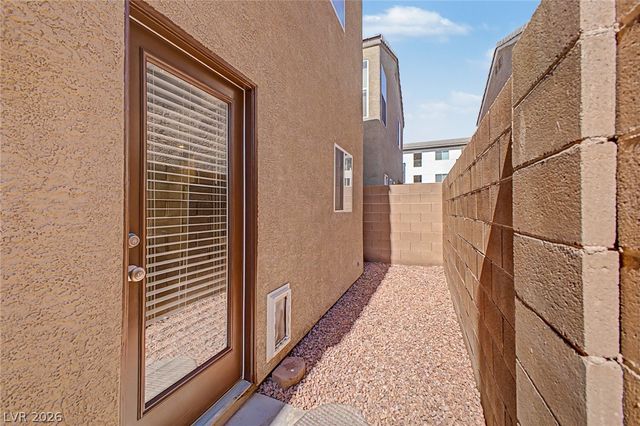6077 Aripeka Street, Henderson, NV 89011