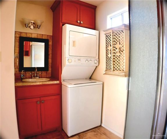 4013 Lark Drive, Mission, TX 78572