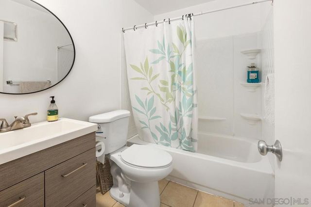 7425 Charmant 2801, San Diego, CA 92122