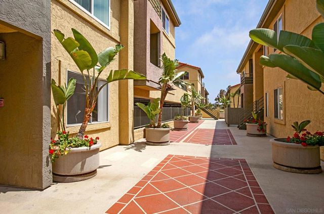 7425 Charmant 2801, San Diego, CA 92122