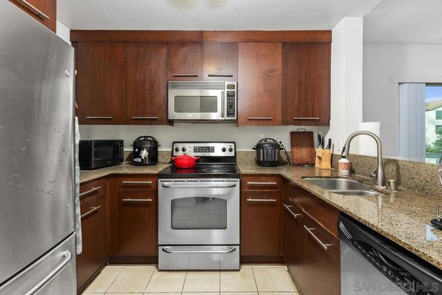 7425 Charmant 2801, San Diego, CA 92122