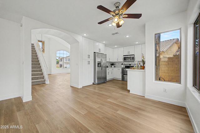 1752 E TREMAINE Avenue, Gilbert, AZ 85234