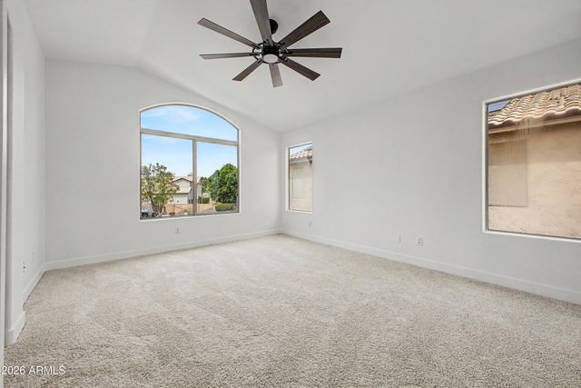 1752 E TREMAINE Avenue, Gilbert, AZ 85234