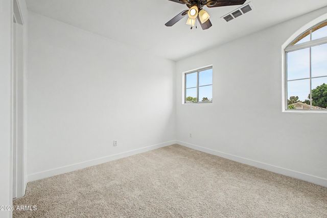 1752 E TREMAINE Avenue, Gilbert, AZ 85234