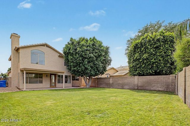 1752 E TREMAINE Avenue, Gilbert, AZ 85234