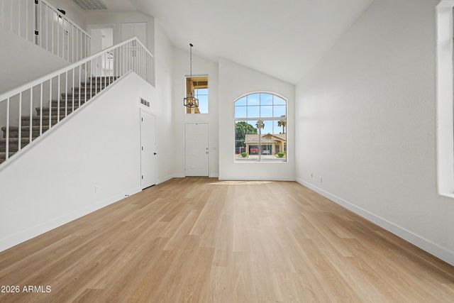 1752 E TREMAINE Avenue, Gilbert, AZ 85234