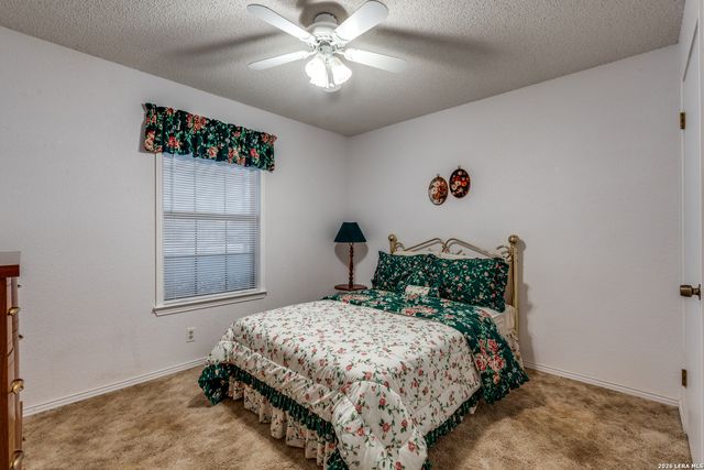 148 Woodcreek, La Vernia, TX 78121