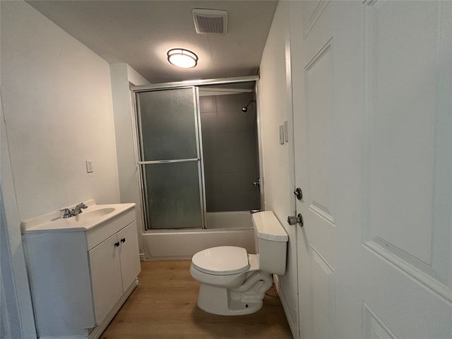 1815 Leath Street, Dallas, TX 75212