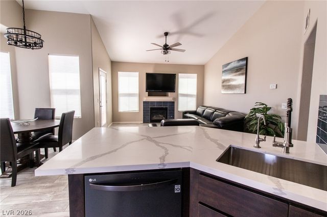 10550 West Alexander Road 2068, Las Vegas, NV 89129