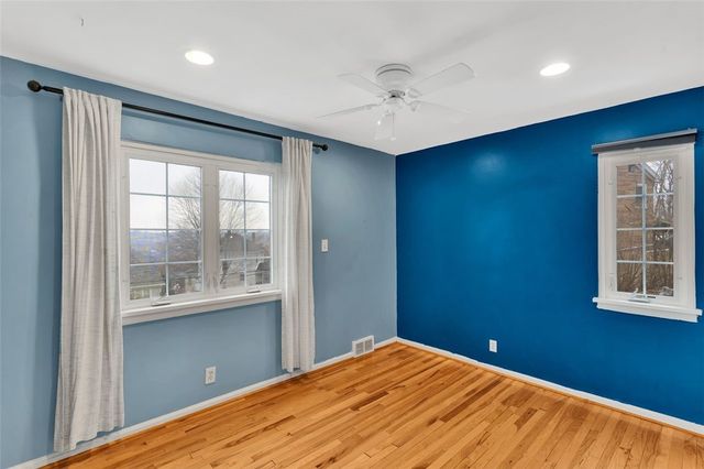 8020 Lloyd Ave, Swissvale, PA 15218