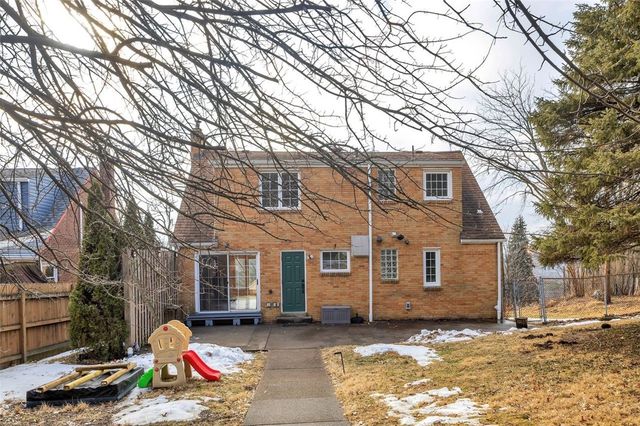 8020 Lloyd Ave, Swissvale, PA 15218