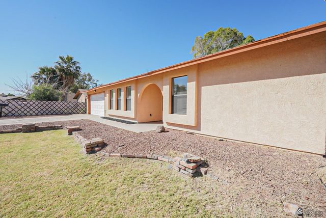 2102 S Citrus Loop, Yuma, AZ 85364
