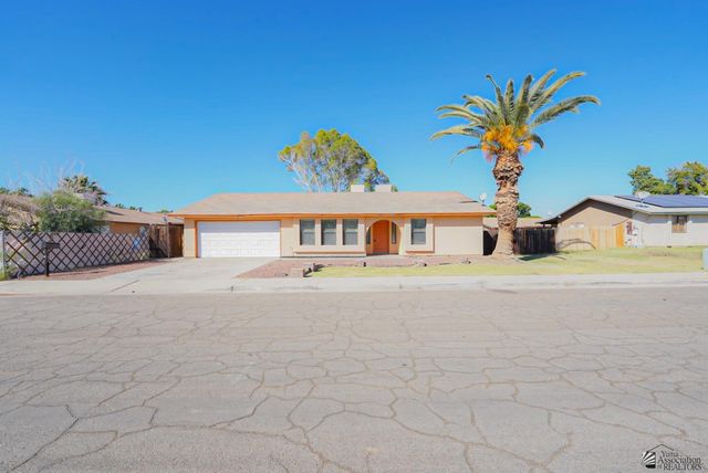2102 S Citrus Loop, Yuma, AZ 85364