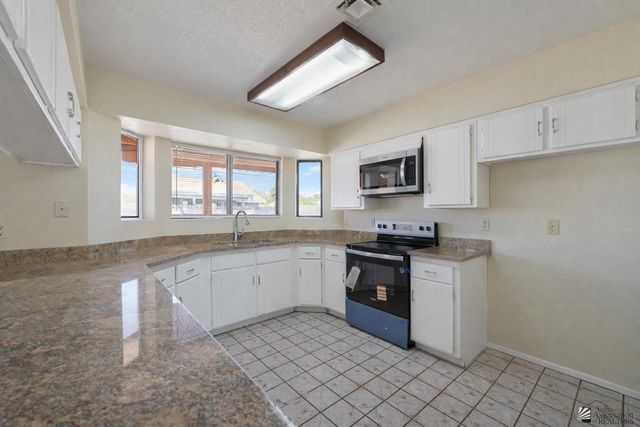 2102 S Citrus Loop, Yuma, AZ 85364