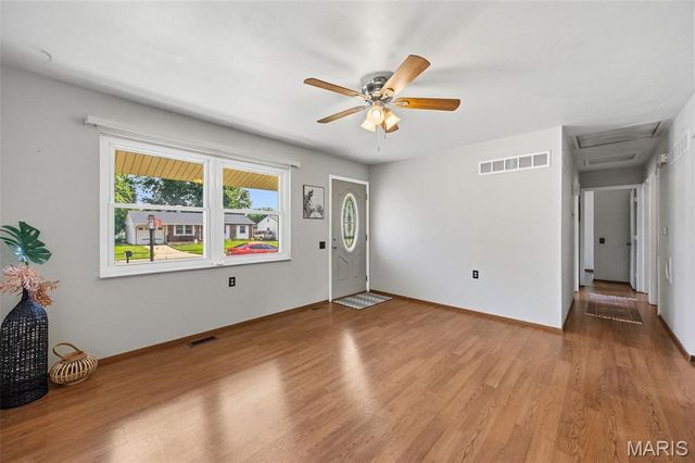 3255 Ipswich Lane, St Charles, MO 63301
