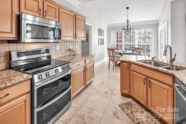 7638 Sedgebrook Drive E, Stanley, NC 28164