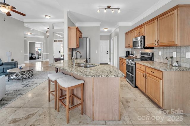 7638 Sedgebrook Drive E, Stanley, NC 28164