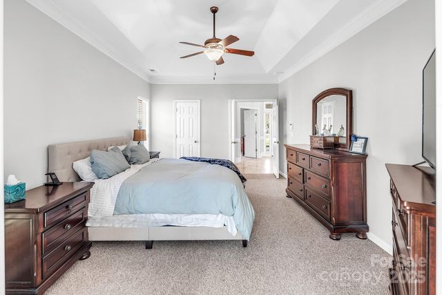 7638 Sedgebrook Drive E, Stanley, NC 28164