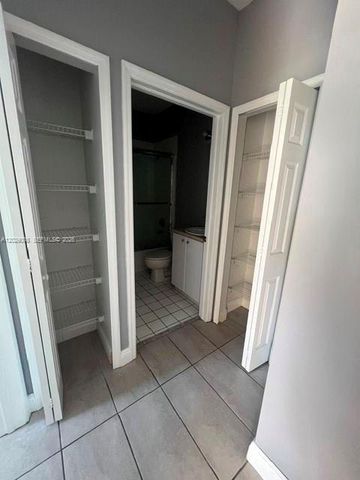 8258 NW 108th Place 44, Doral, FL 33178