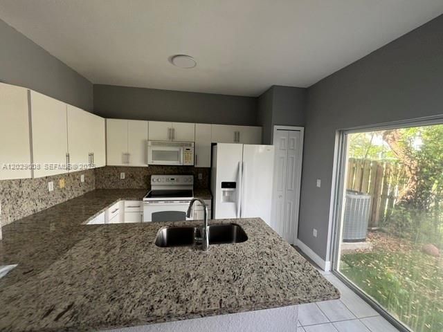 8258 NW 108th Place 44, Doral, FL 33178