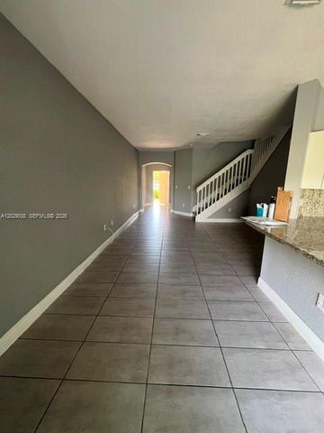 8258 NW 108th Place 44, Doral, FL 33178