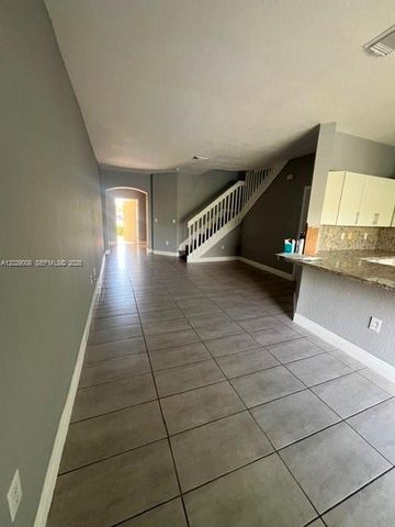 8258 NW 108th Place 44, Doral, FL 33178