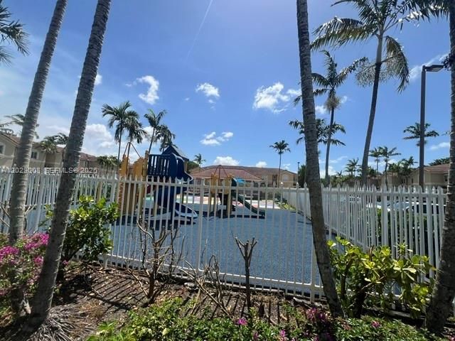 8258 NW 108th Place 44, Doral, FL 33178