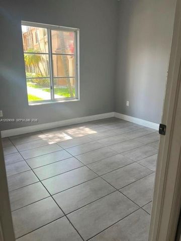 8258 NW 108th Place 44, Doral, FL 33178