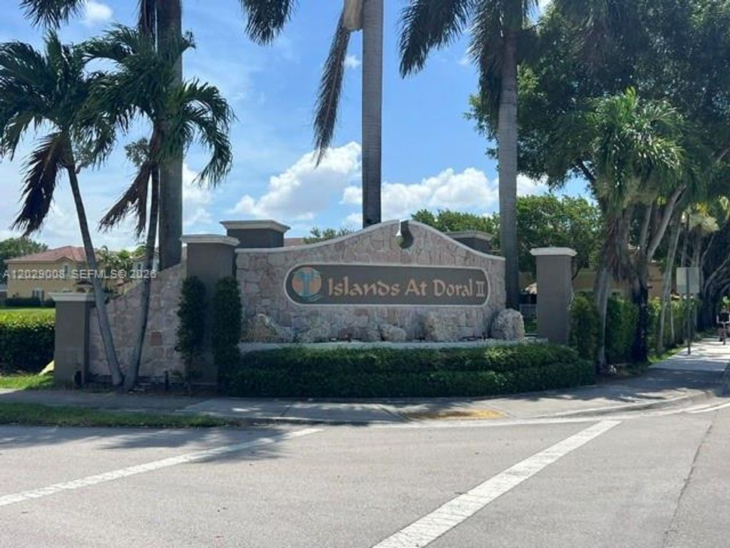 8258 NW 108th Place 44, Doral, FL 33178