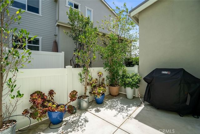 1225 Sponza Dr 1, San Luis Obispo, CA 93401