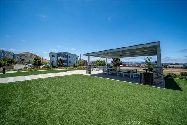 1225 Sponza Dr 1, San Luis Obispo, CA 93401