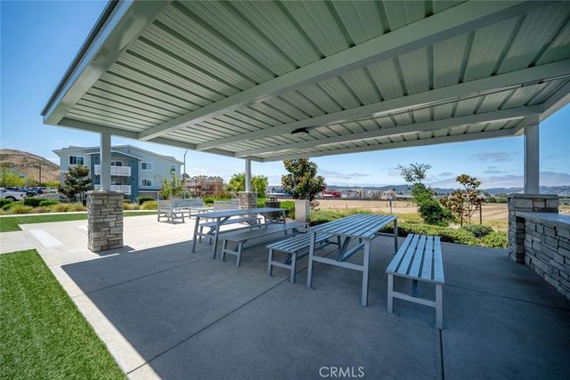 1225 Sponza Dr 1, San Luis Obispo, CA 93401