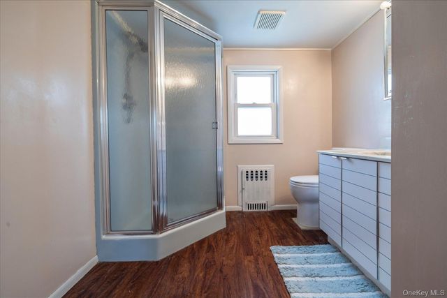 2915 Laurel Avenue, Baldwin, NY 11510