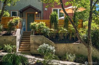 3824 Evanston Avenue N #11, Seattle, WA 98103
