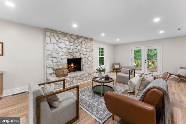 3211 BARNES SPRING TER, Midlothian, VA 23112