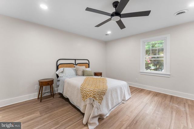 3211 BARNES SPRING TER, Midlothian, VA 23112