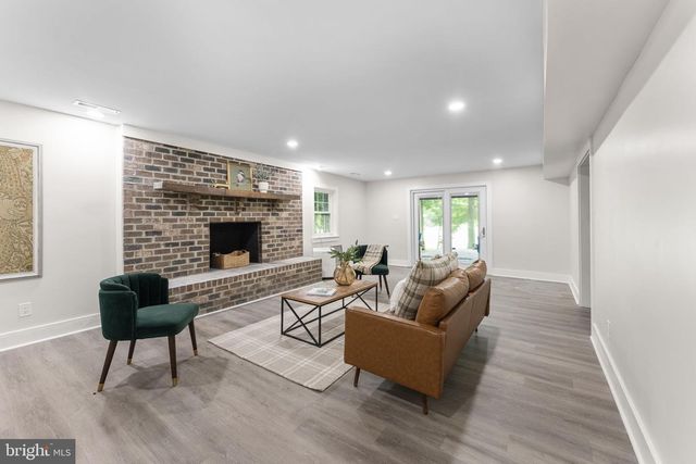 3211 BARNES SPRING TER, Midlothian, VA 23112