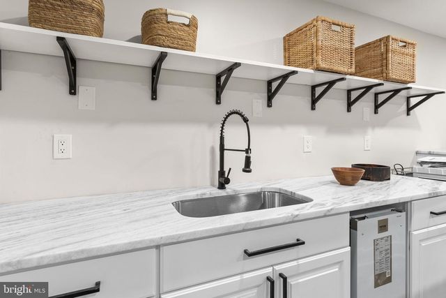 3211 BARNES SPRING TER, Midlothian, VA 23112