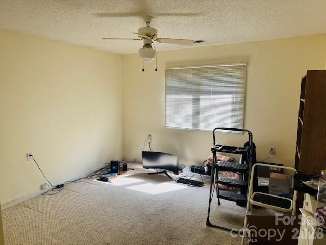 200 Dartcrest Drive, Hendersonville, NC 28792