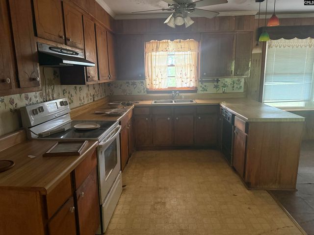 60 Savannah Road, Bishopville, SC 29010
