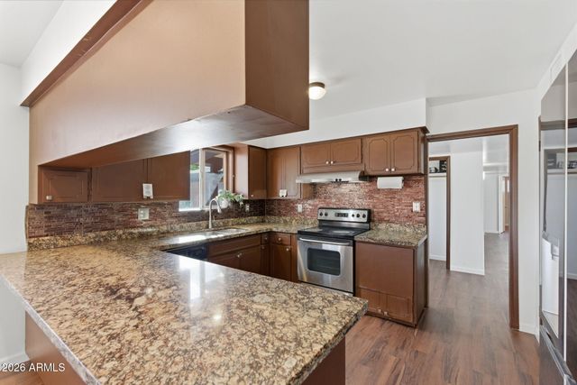 1126 E LAUREL Drive, Casa Grande, AZ 85122